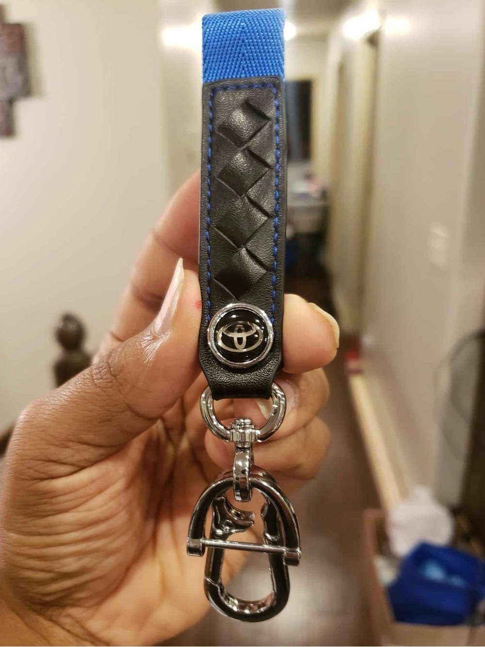 TOYOTA Black Leather & Blue Chrome Keychain